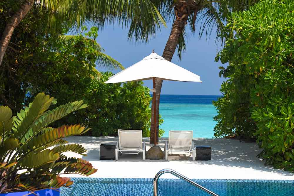 Deluxe Beach Pool Villa at Velaa Private Island thumbnail 7